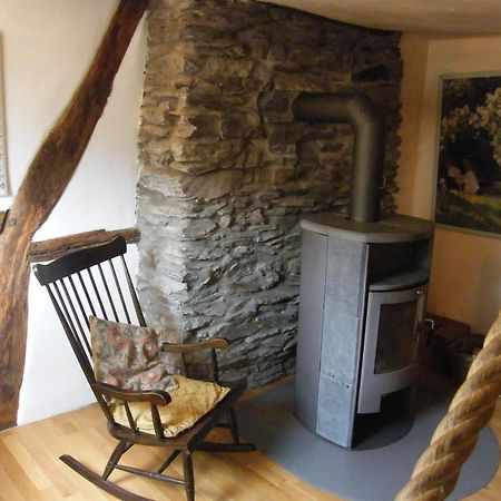 Historisches Haus Im Herzen Von Montjoie Chambre photo