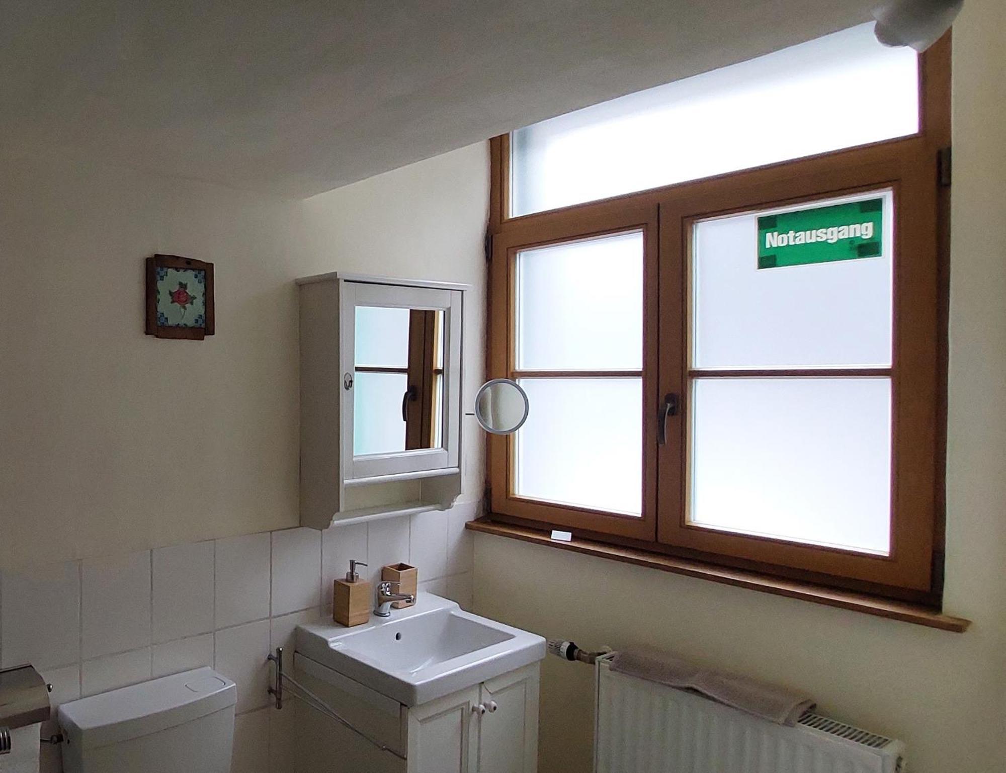 Historisches Haus Im Herzen Von Montjoie Extérieur photo